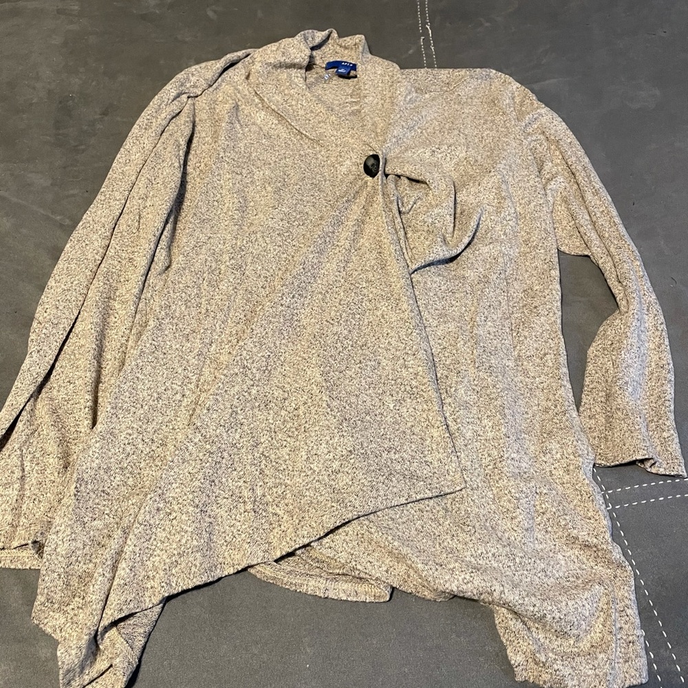 Asymmetrical cardigan